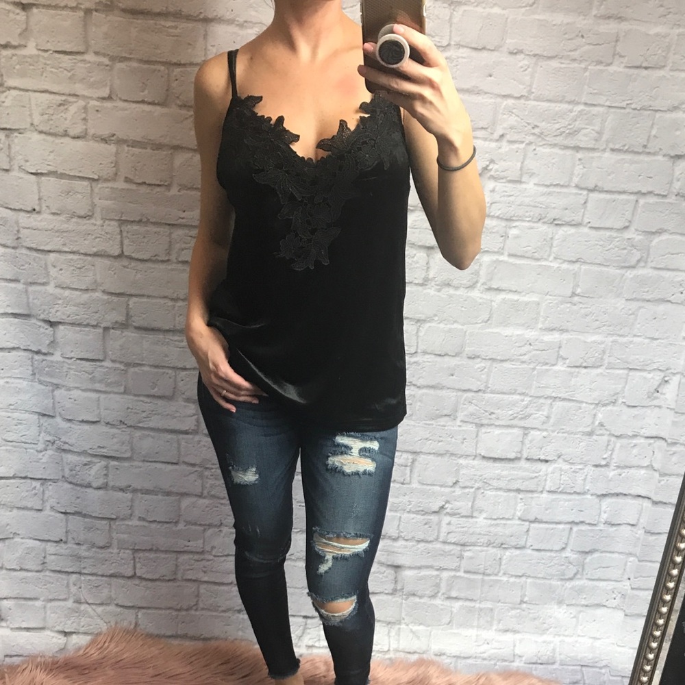 LAST ONE//RAVISHING Velvet Cami in Black - Picture 4 of 8